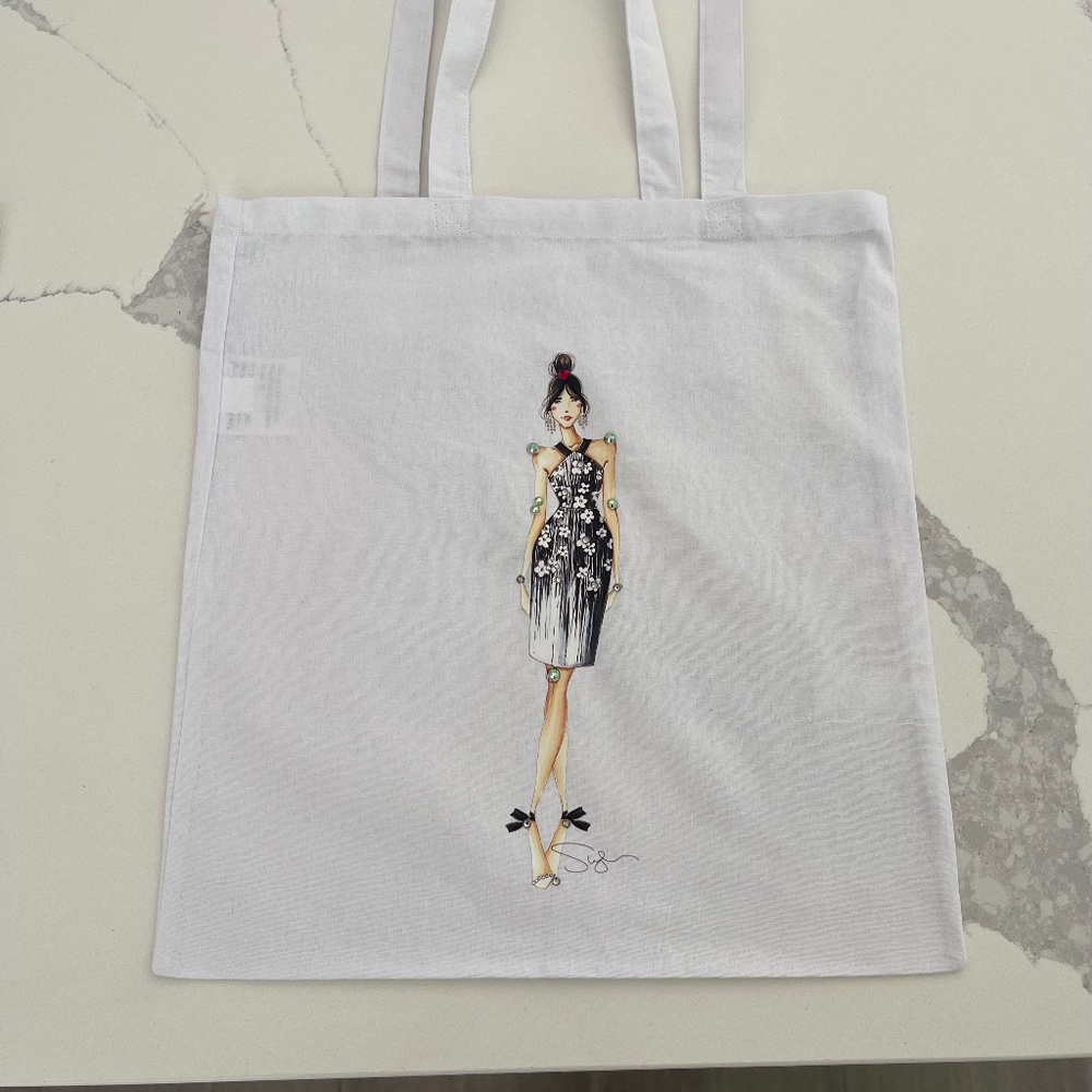Couture Beauty Tote Bag - Brand NEW!